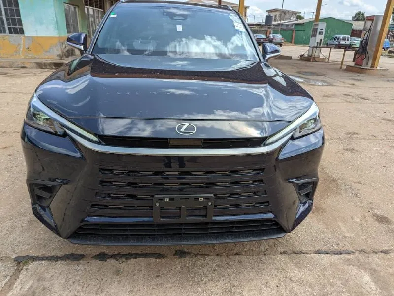 Lexus TX 350